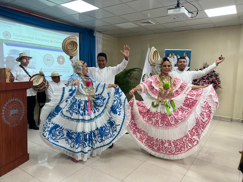 Inauguración del X Congreso Científico Internacional en la UNACHI